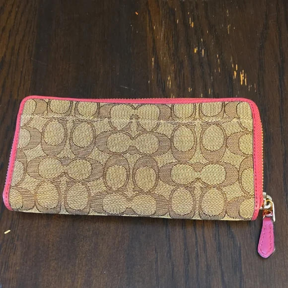 Coach Signature Logo Print Kelsey Bag Purse Pink And Matching Wallet - Picture 9 of 11